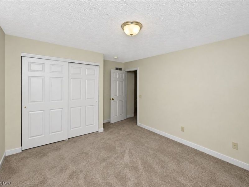 1257 Muchney Circle, Akron, OH 44312 Photo 32