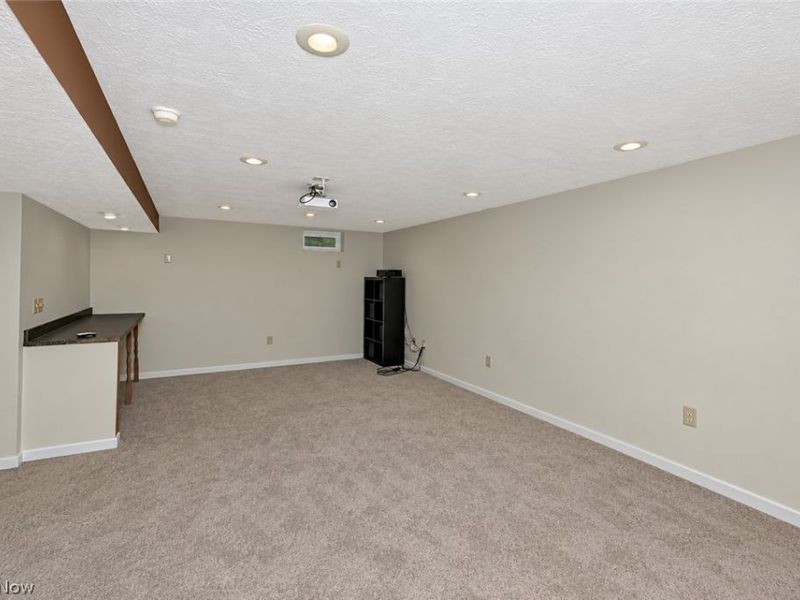 1257 Muchney Circle, Akron, OH 44312 Photo 35