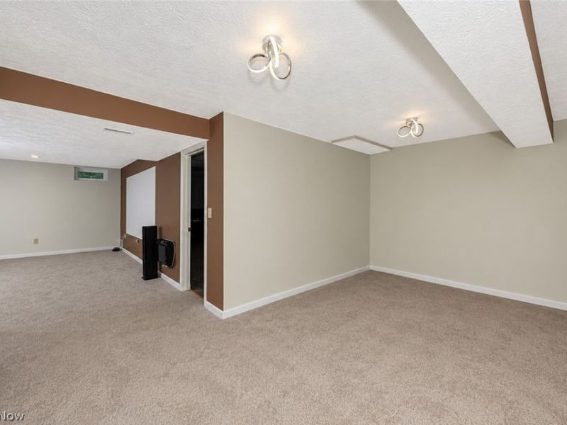1257 Muchney Circle, Akron, OH 44312 Photo 36