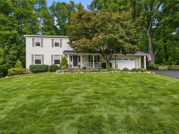 7693 Oakridge Drive, Mentor, OH 44060