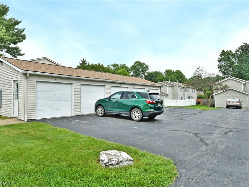 3112 Ivy Hill Circle, Unit C, Cortland, OH 44410 Photo 30