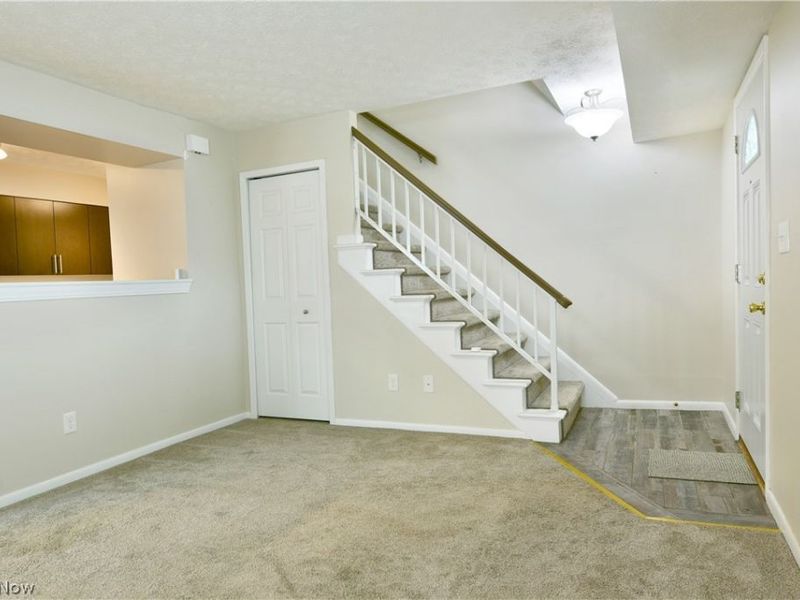 3112 Ivy Hill Circle, Unit C, Cortland, OH 44410 Photo 7