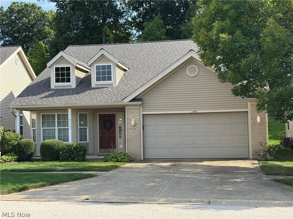 2600 Redtail Court , Unit 34, Twinsburg, OH 44087
