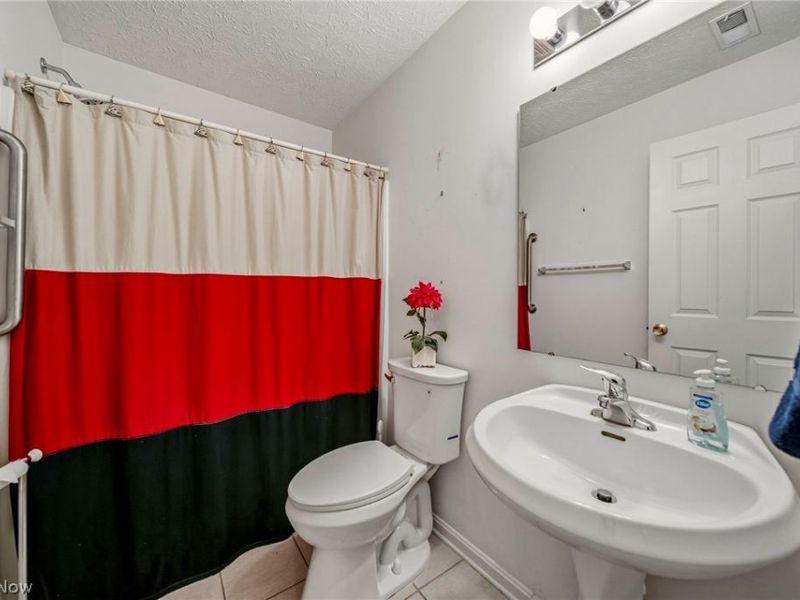2600 Redtail Court, Unit 34, Twinsburg, OH 44087 Photo 23