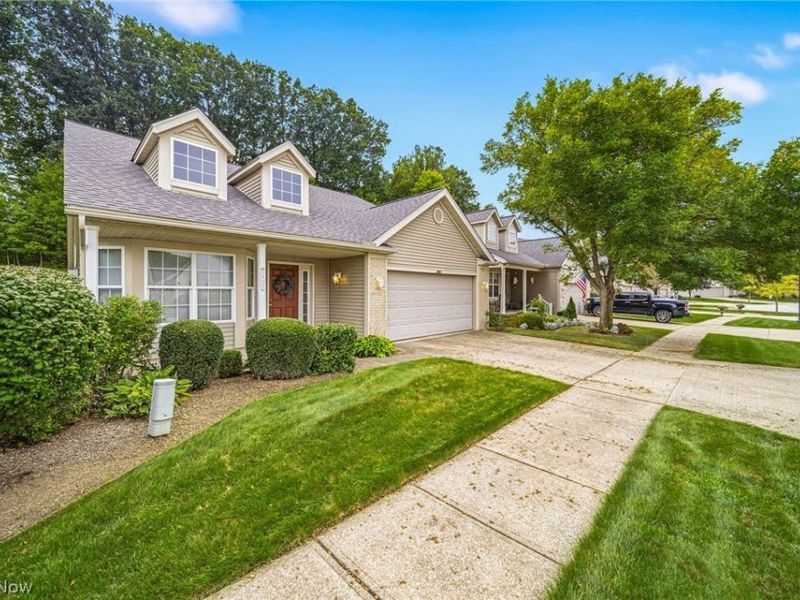 2600 Redtail Court, Unit 34, Twinsburg, OH 44087 Photo 3