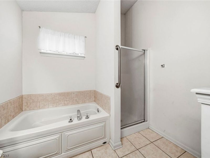 2600 Redtail Court, Unit 34, Twinsburg, OH 44087 Photo 36