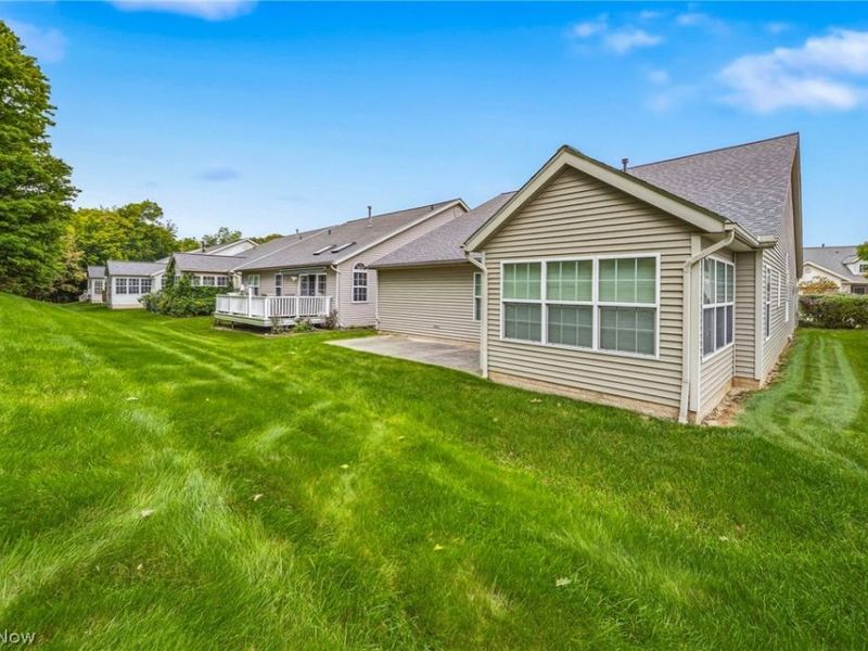 2600 Redtail Court, Unit 34, Twinsburg, OH 44087 Photo 8