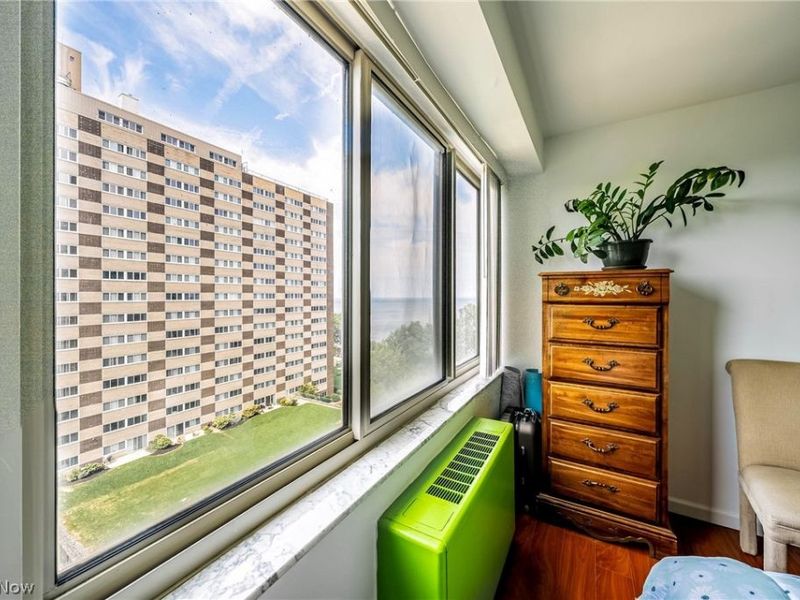 12520 Edgewater Drive, Unit 901, Lakewood, OH 44107 Photo 28