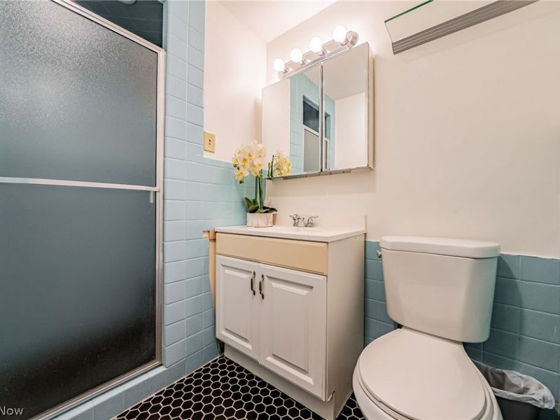 12520 Edgewater Drive, Unit 901, Lakewood, OH 44107 Photo 34