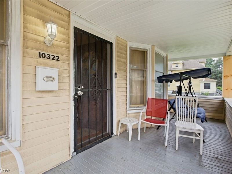 10322 Colonial Avenue, Cleveland, OH 44108 Photo 4