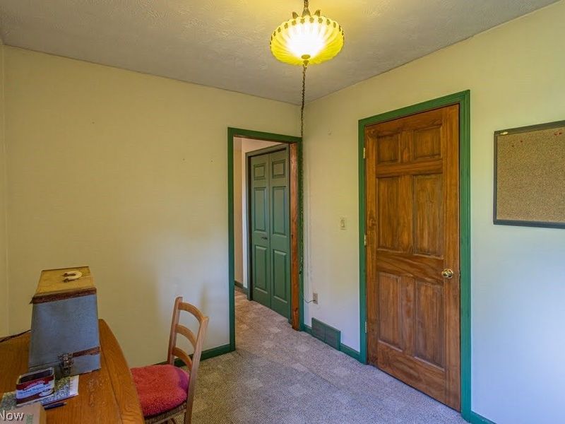1386 Jewel Bay Road, Cortland, OH 44410 Photo 20