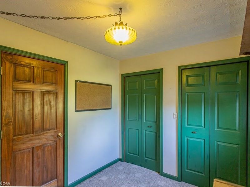 1386 Jewel Bay Road, Cortland, OH 44410 Photo 21