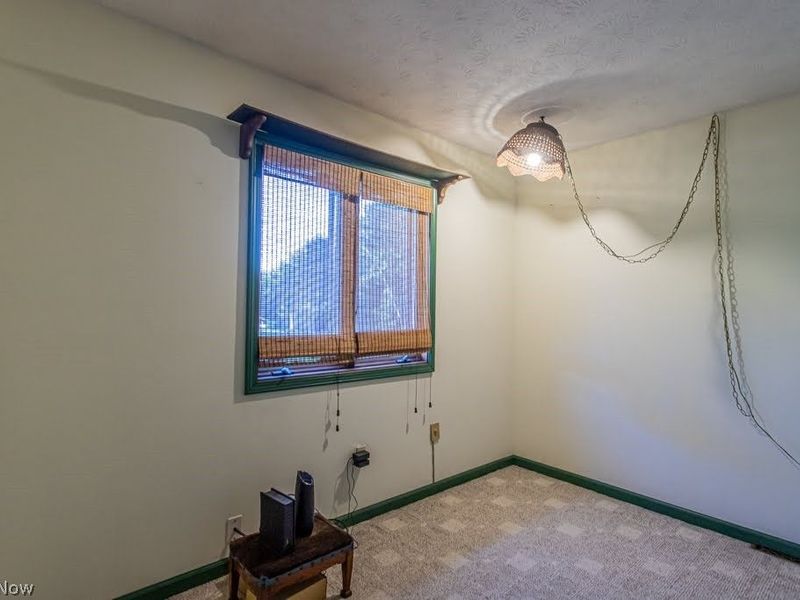 1386 Jewel Bay Road, Cortland, OH 44410 Photo 22