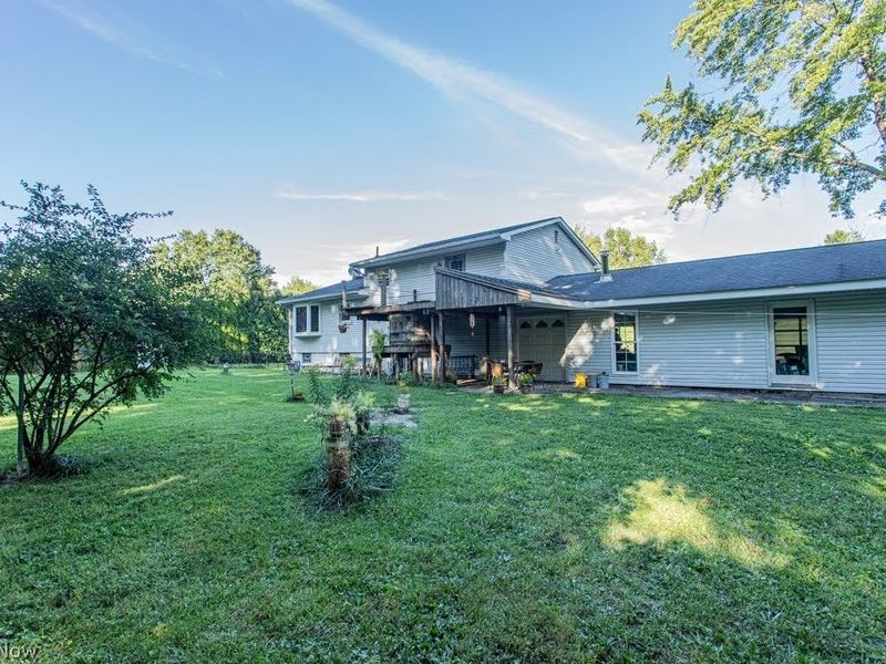 1386 Jewel Bay Road, Cortland, OH 44410 Photo 32
