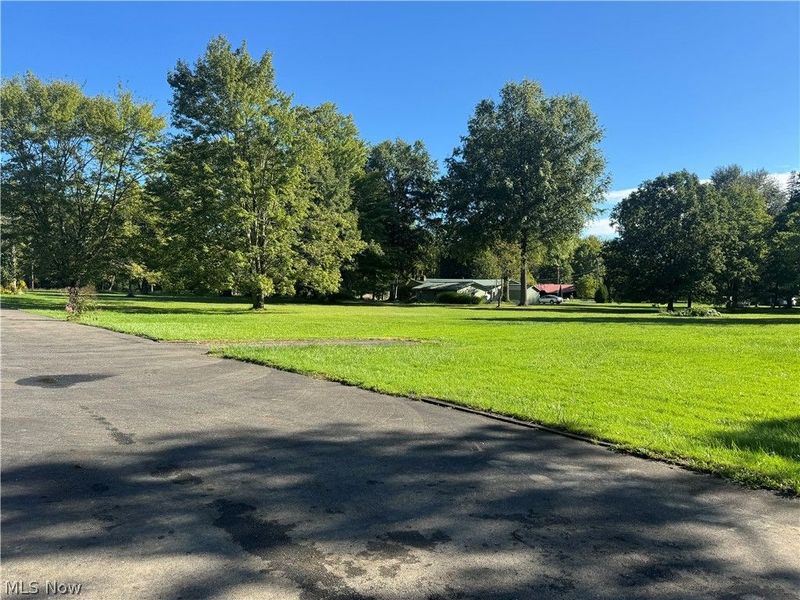 1386 Jewel Bay Road, Cortland, OH 44410 Photo 33