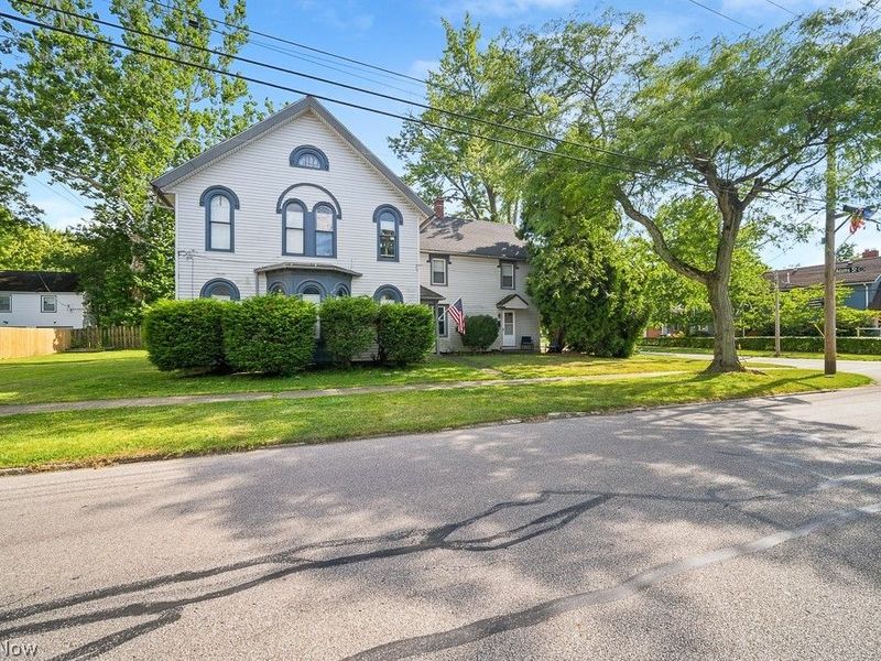 178 E Bridge Street, Berea, OH 44017 Photo 1