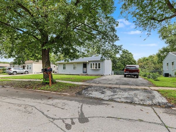 2601 24th Street, Des Moines, IA 50310