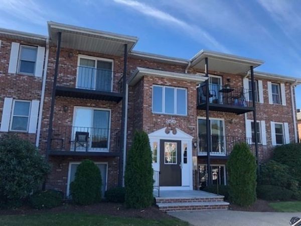 350 Neponsat Street, Unit B, Canton, MA 02021