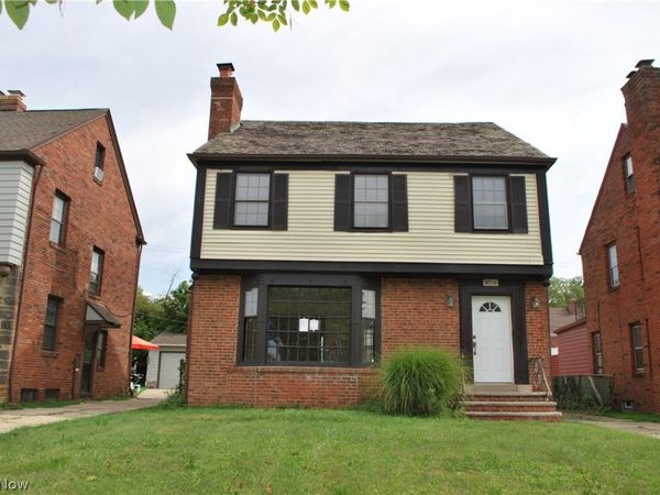 3715 Strathavon Road , Shaker Heights, OH 44120