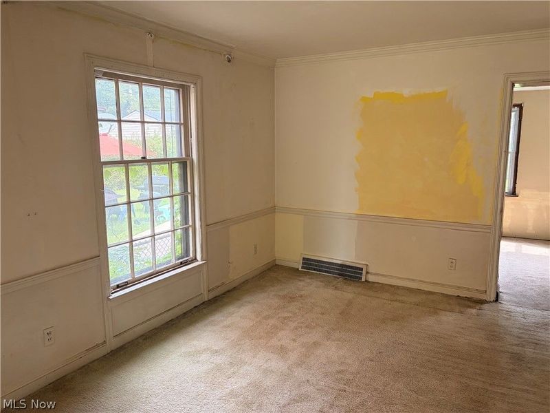 3715 Strathavon Road, Shaker Heights, OH 44120 Photo 5