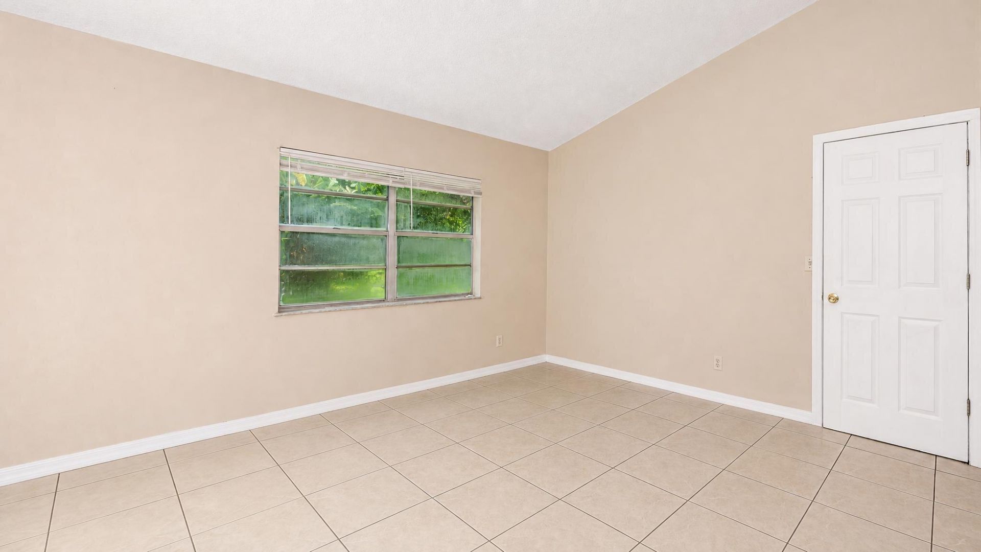 10880 NW 45th Street, Coral Springs, FL 33065 Photo