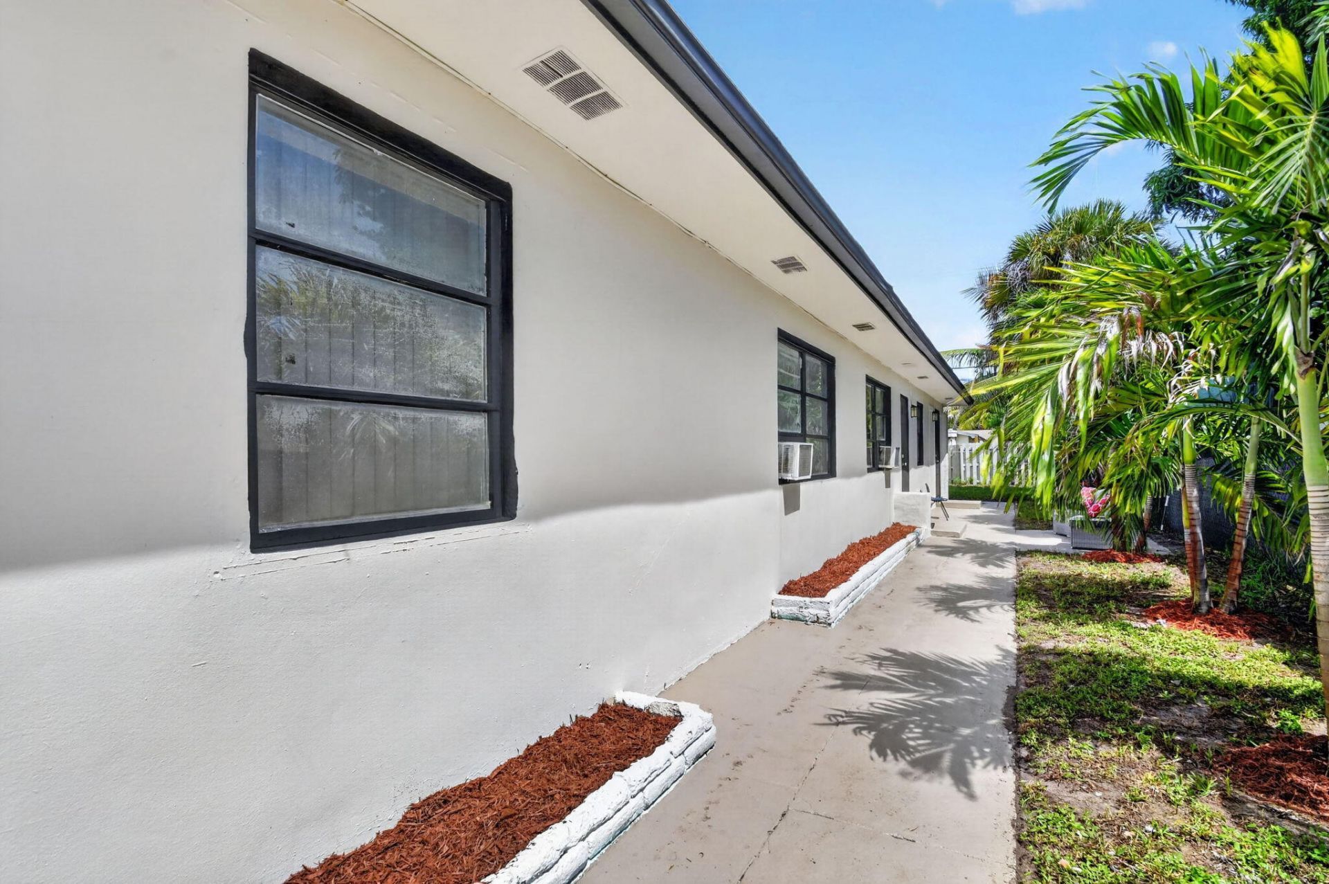 1020 S K Street, Lake Worth Beach, FL 33460 Photo