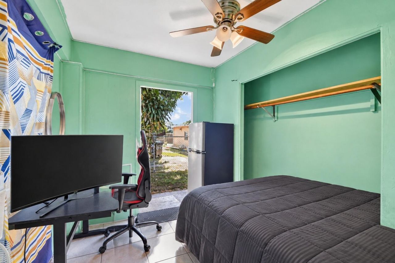1020 S K Street, Lake Worth Beach, FL 33460 Photo