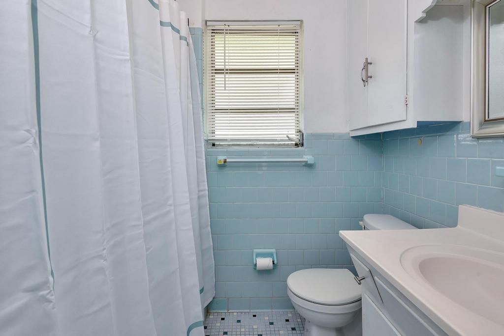 713 10th Avenue N, Lake Worth Beach, FL 33460 Photo