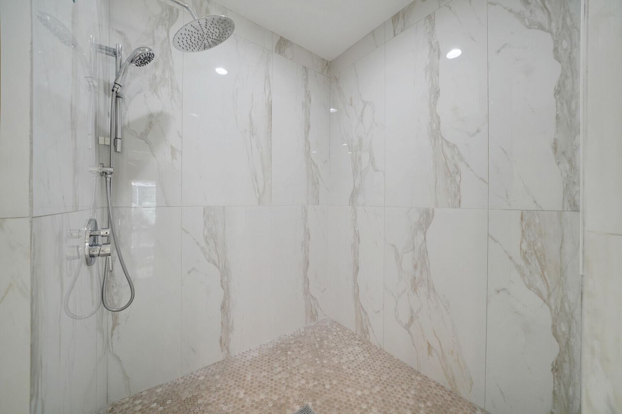 408 S Country Club Drive, Atlantis, FL 33462 Photo
