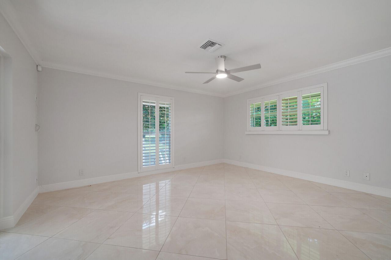408 S Country Club Drive, Atlantis, FL 33462 Photo