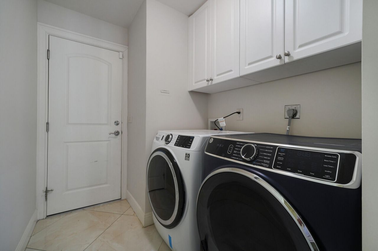 408 S Country Club Drive, Atlantis, FL 33462 Photo