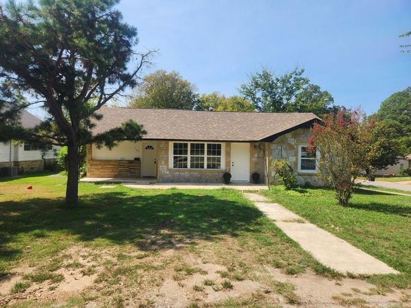 789 Brooks Street, Batesville, AR 72501