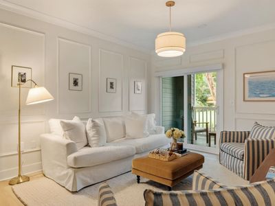 1300 Park W Boulevard, Unit 304, Mount Pleasant, SC 29466