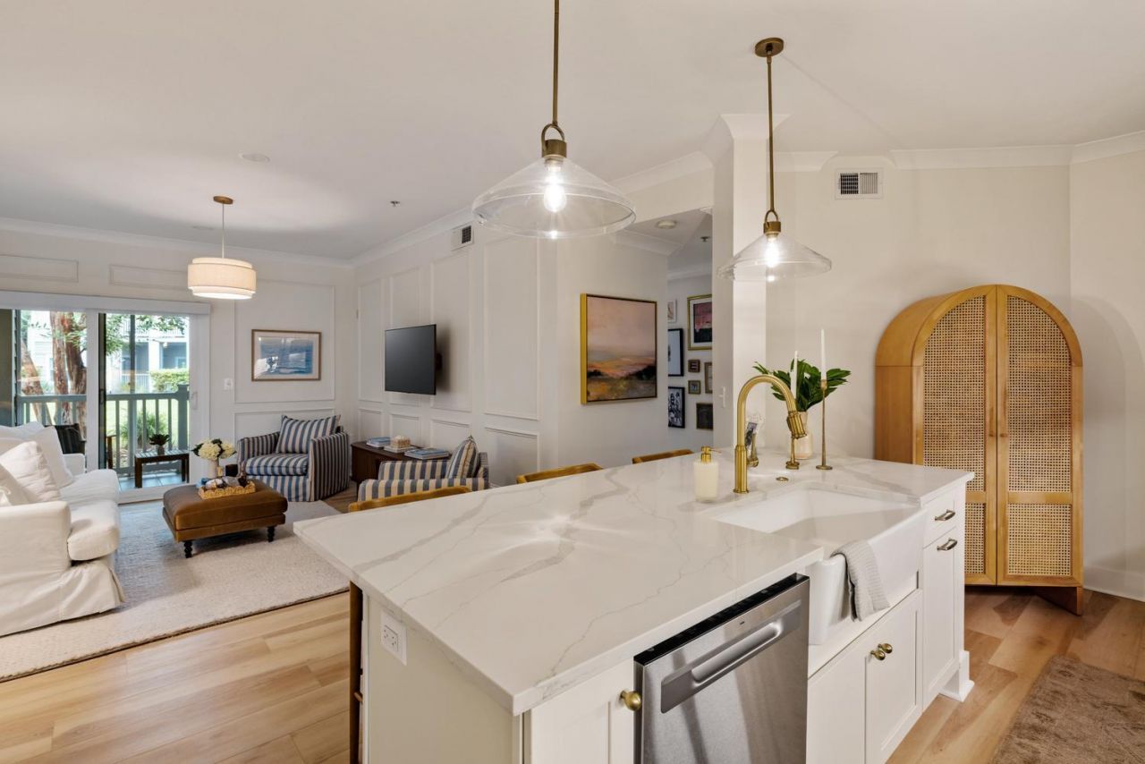 1300 Park W Boulevard Photo 4