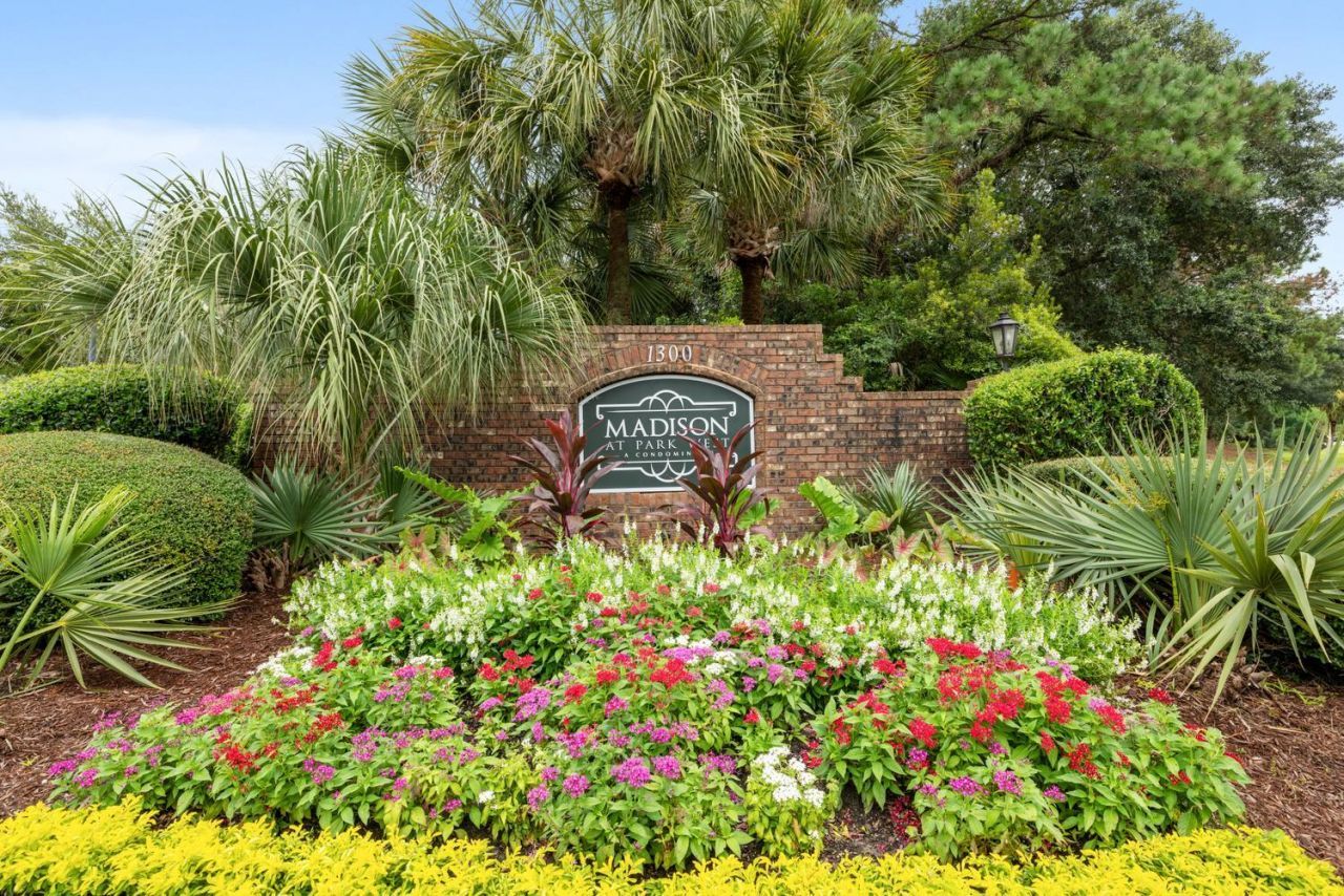 1300 Park W Boulevard Photo 60
