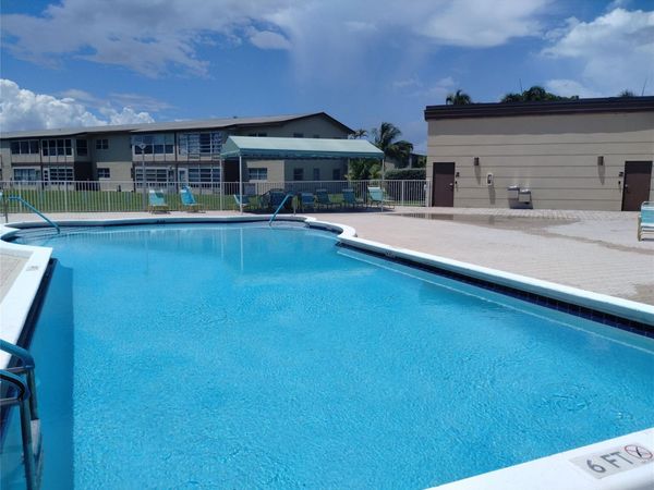 7300 NW 5TH Court, Unit 205, Margate, FL 33063