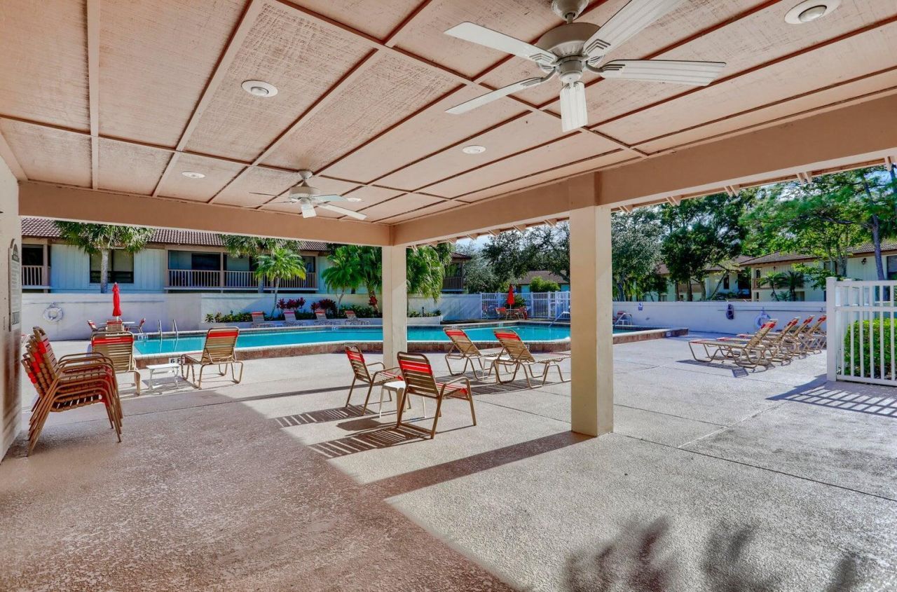130 Brackenwood Road, Palm Beach Gardens, FL 33418 Photo