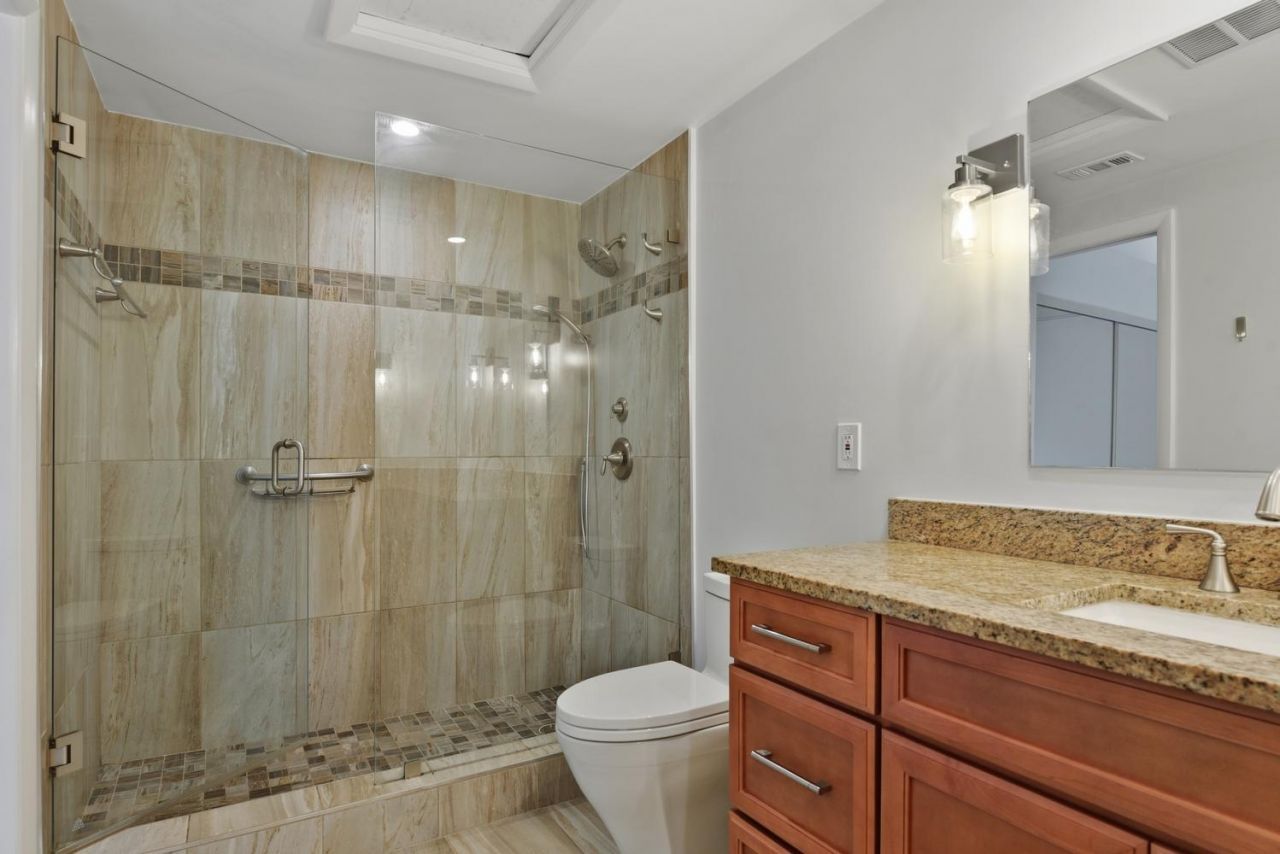 1801 S Us Highway 1, Unit 1d, Jupiter, FL 33477 Photo