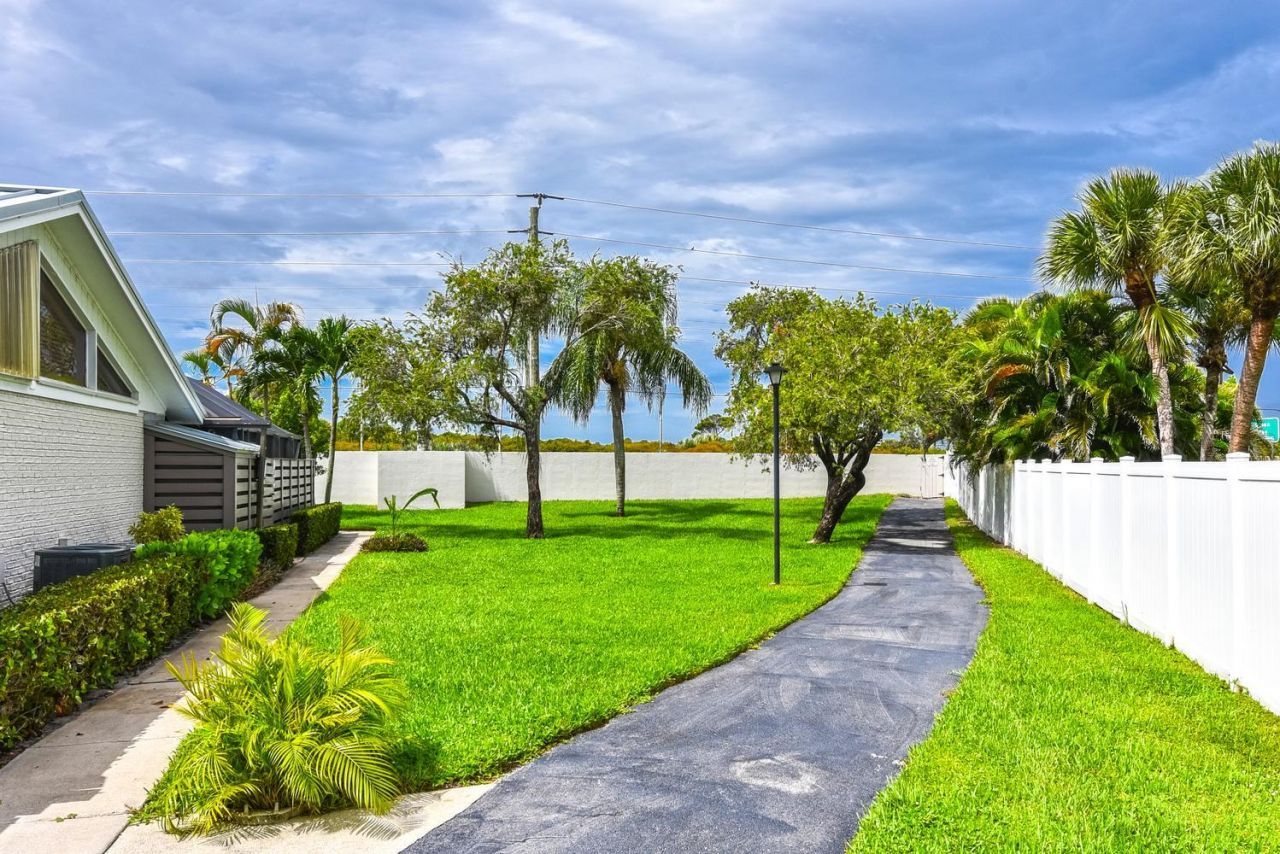 1801 S Us Highway 1, Unit 1d, Jupiter, FL 33477 Photo