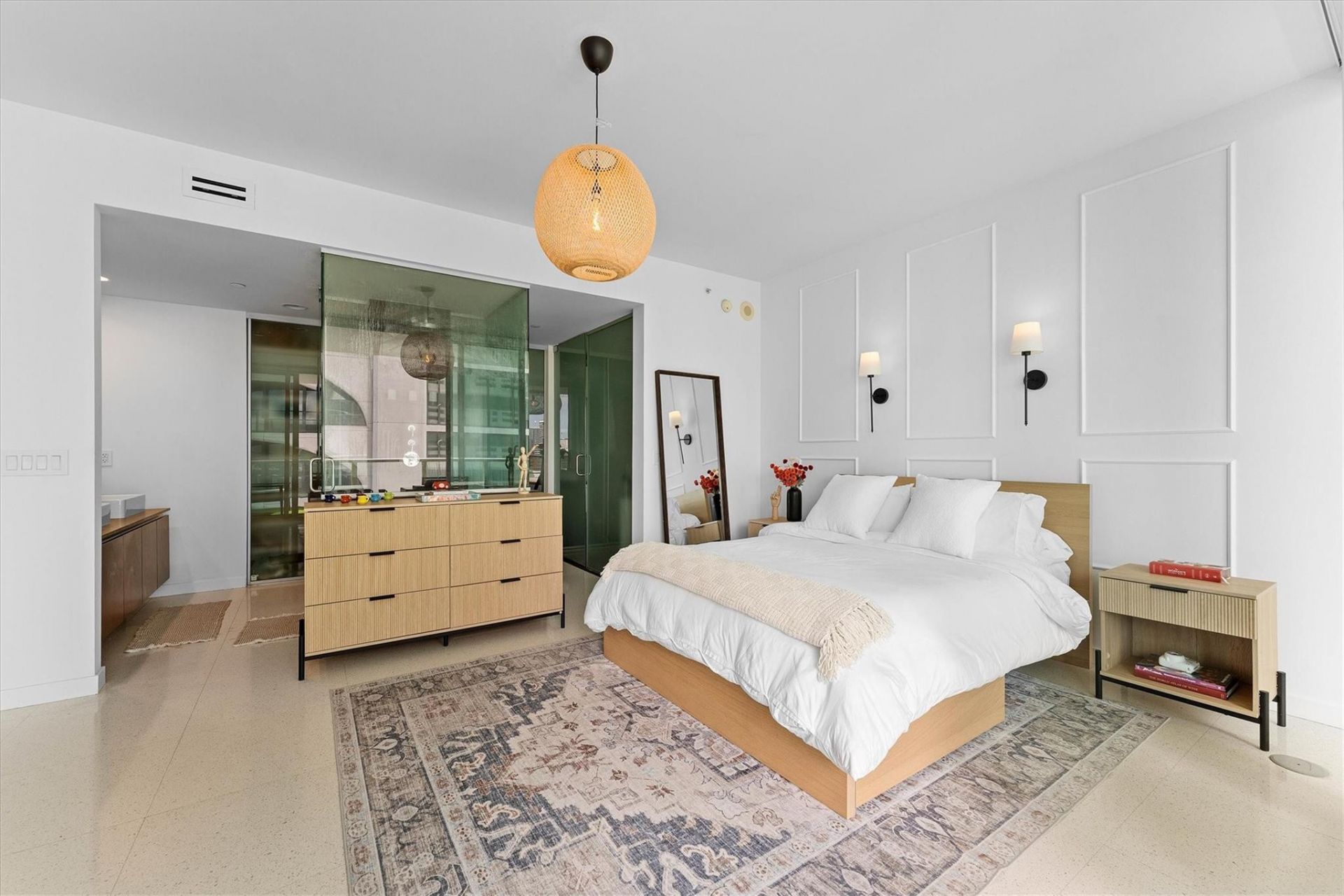 1040 Biscayne Boulevard, Unit 1908, Miami, FL 33132 Photo