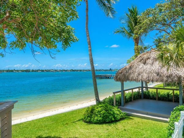 5600 N FLAGLER Drive, Unit 2105, West Palm Beach, FL 33407