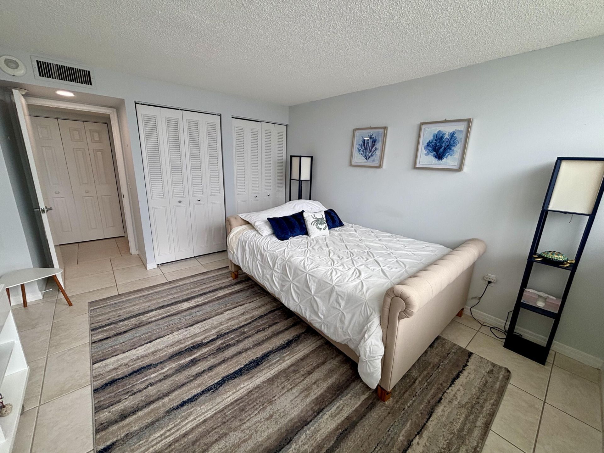 5600 N Flagler Drive, Unit 2105, West Palm Beach, FL 33407 Photo