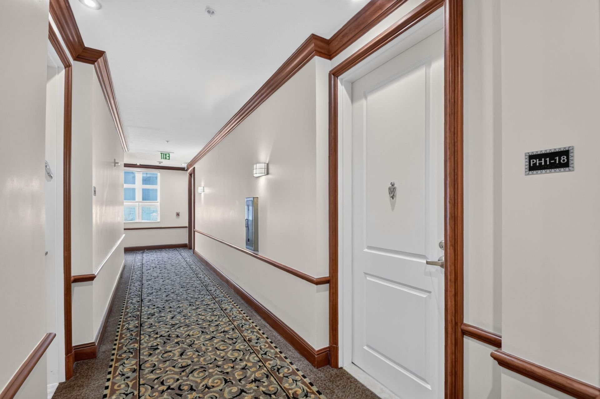 403 S Sapodilla Avenue, Unit 718, West Palm Beach, FL 33401 Photo