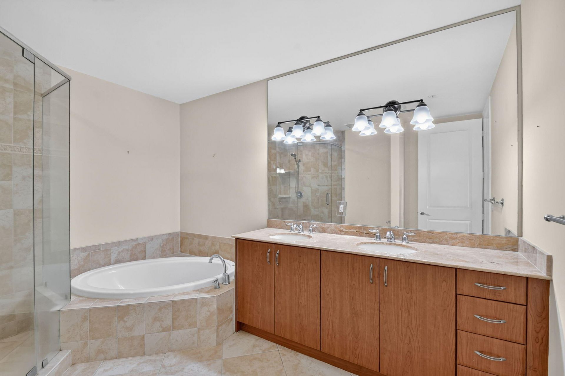 403 S Sapodilla Avenue, Unit 718, West Palm Beach, FL 33401 Photo