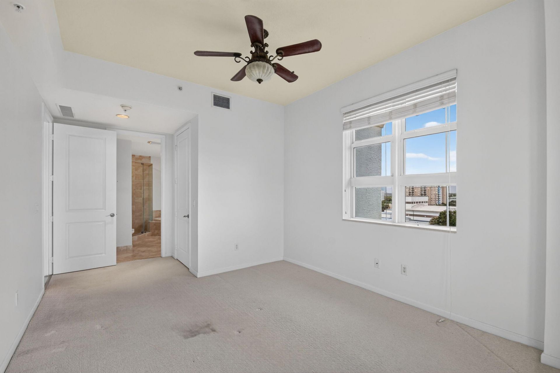 403 S Sapodilla Avenue, Unit 718, West Palm Beach, FL 33401 Photo