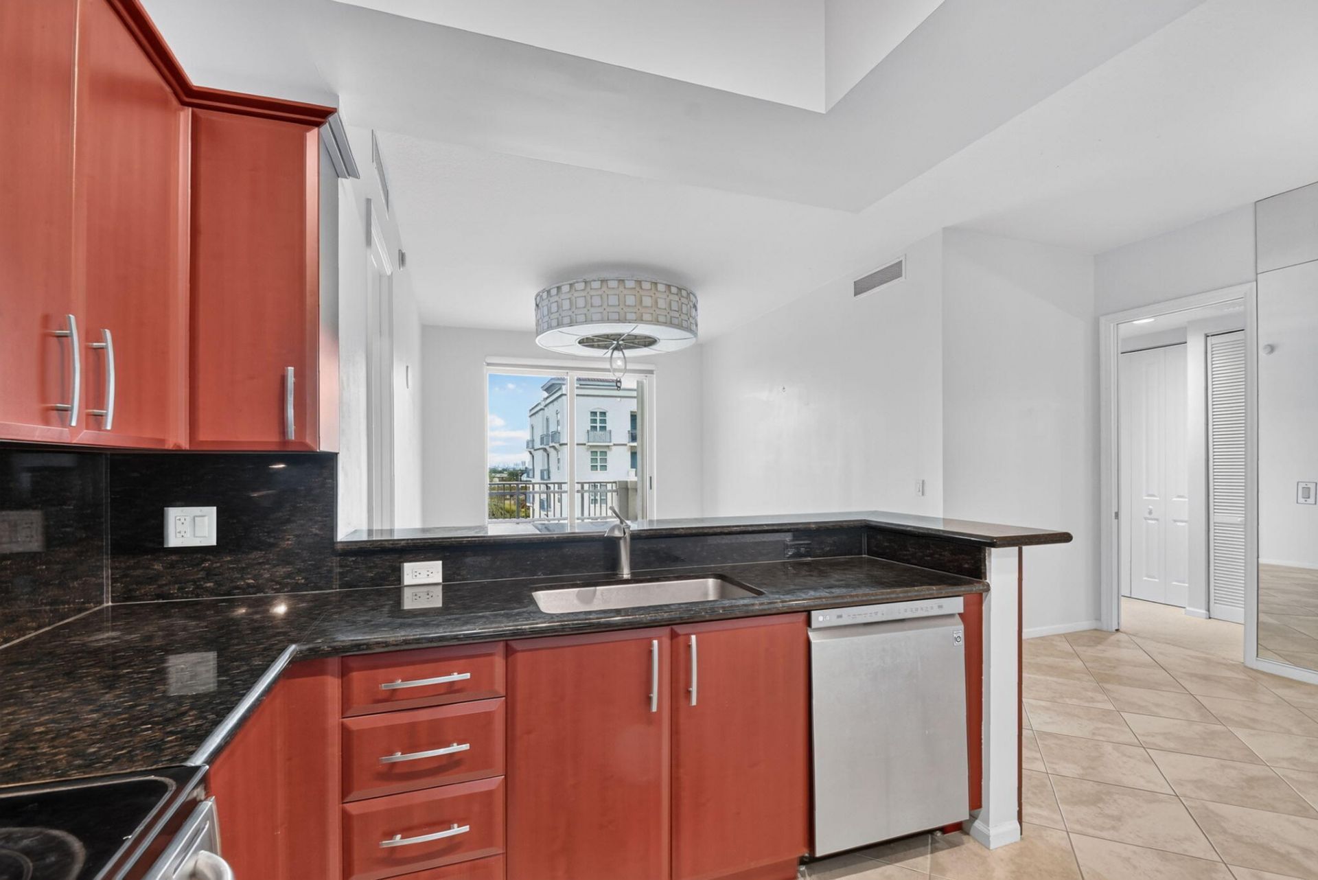 403 S Sapodilla Avenue, Unit 718, West Palm Beach, FL 33401 Photo