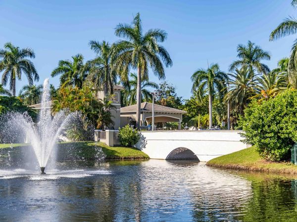 4602 NE MARTINIQUE Way, Unit H2, Coconut Creek, FL 33066
