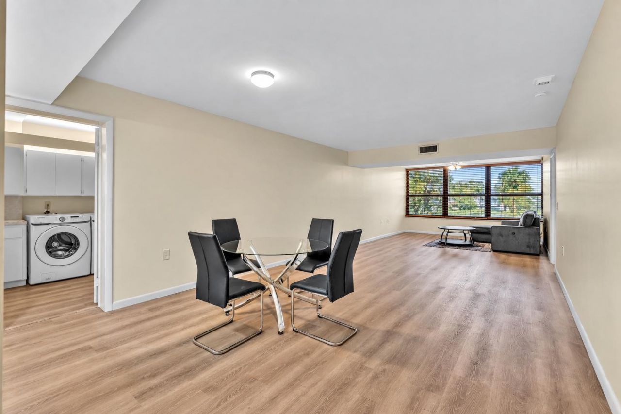 3650 Whitehall Drive, Unit 202, West Palm Beach, FL 33401 Photo