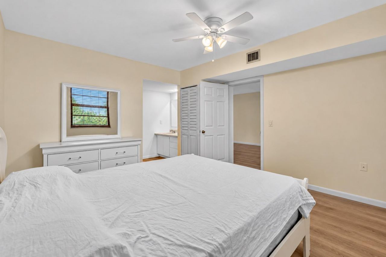 3650 Whitehall Drive, Unit 202, West Palm Beach, FL 33401 Photo