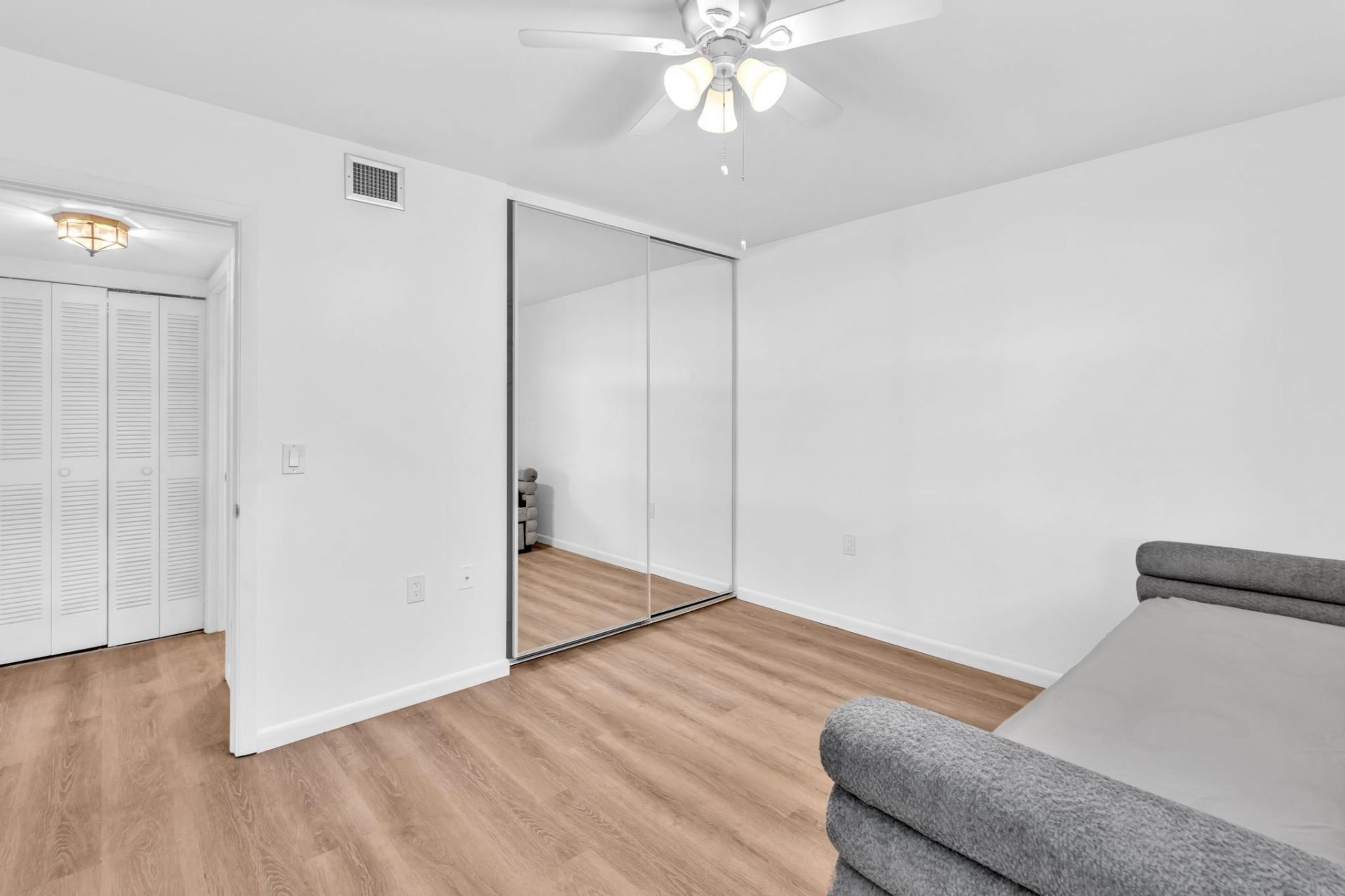 3650 Whitehall Drive, Unit 202, West Palm Beach, FL 33401 Photo